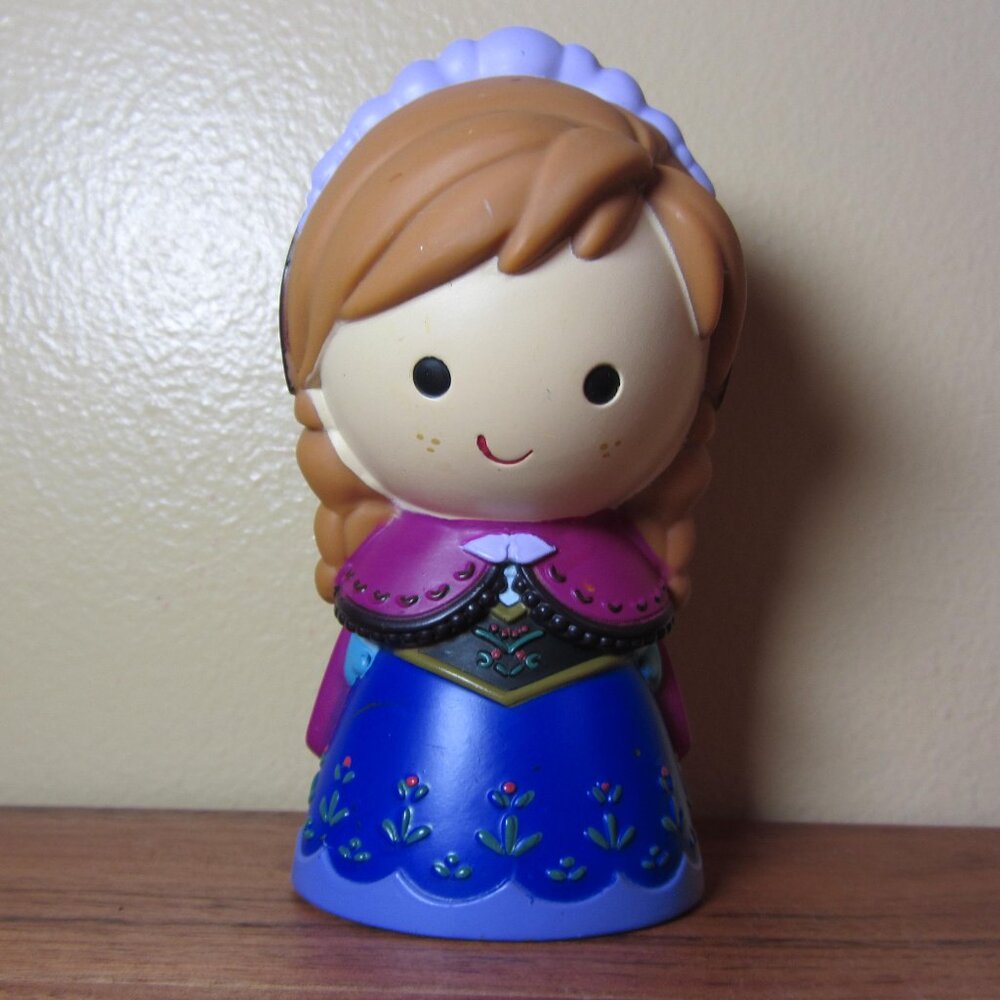 3 for $36 - anna vinyl figure disney frozen (W4849)